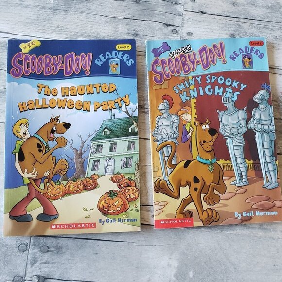 Haunted Halloween Party & Shiny Spooky Knights , Level 2 Scooby-Doo Readers 20&5 - Picture 1 of 1